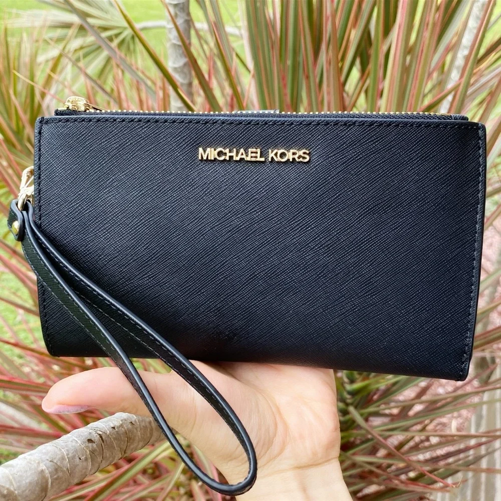 Michael Kors Wristlet Leather Phone Case Wallet